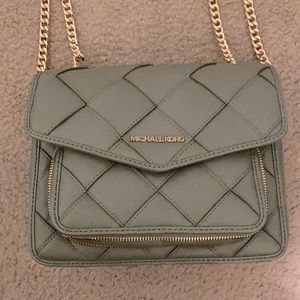 New with tags beautiful began faux leather quilted Michael Kors handbag in green